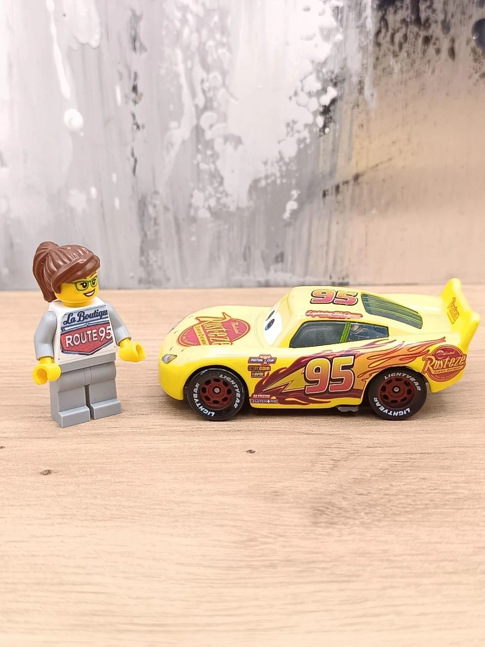 Carro Flash McQueen - Brinquedo novo (CFS08) – photo 5